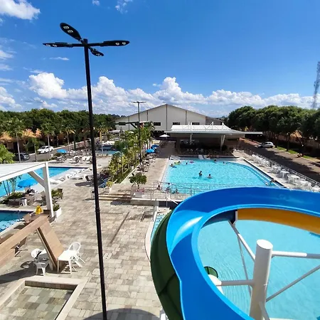 Apartamento Diroma Fiori Caldas Novas Exterior foto